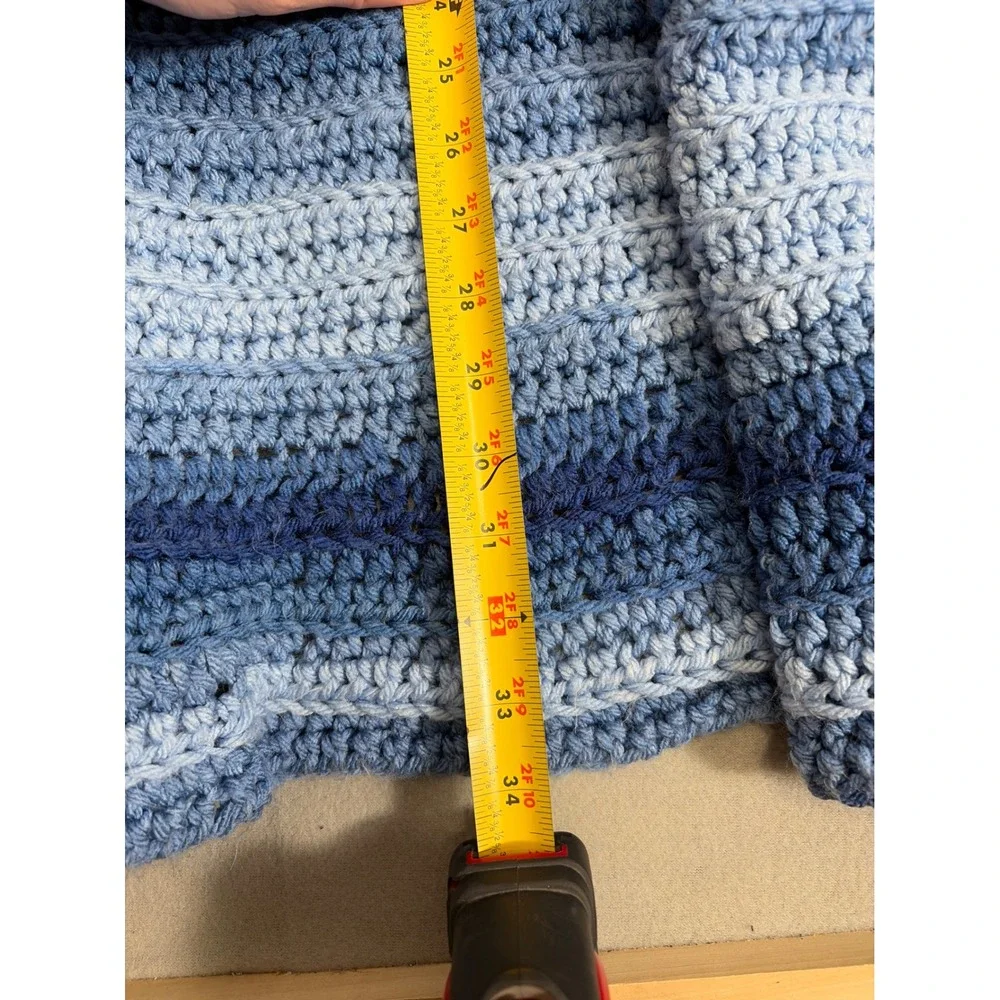 Handmade‎ Crochet Blue Ombre Striped Throw Blanket Scalloped Edge Afghan 48x33